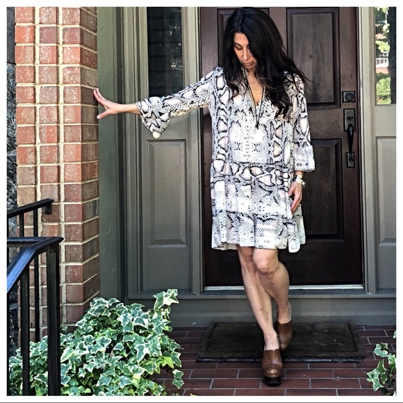 ✨LAST ONE ✨ITALY Loose fit swing dress - Picture 3 of 8